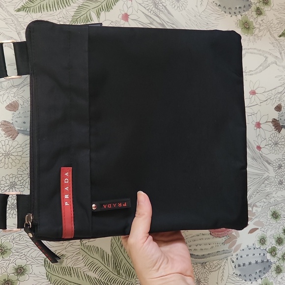 Prada Authentic Shoulder Bag, - Picture 3 of 12